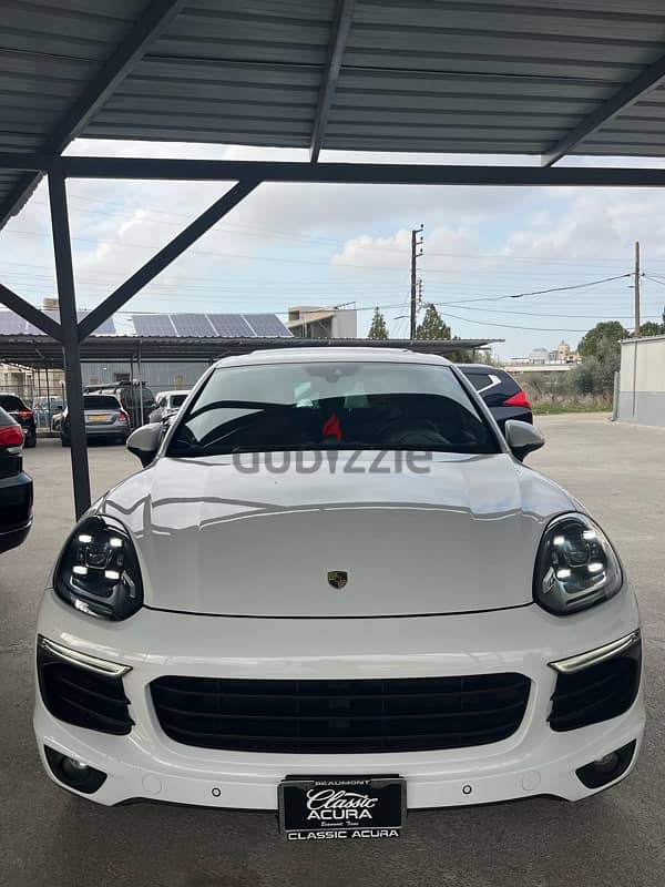 Porsche Cayenne 2016 0