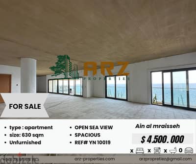 Spacious apartment with sea view