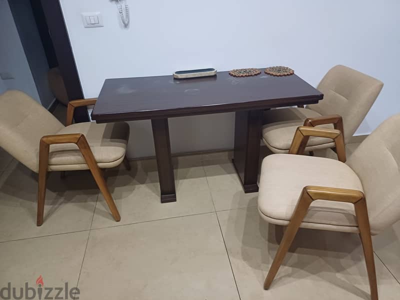 Dining table with 3 chairs 2