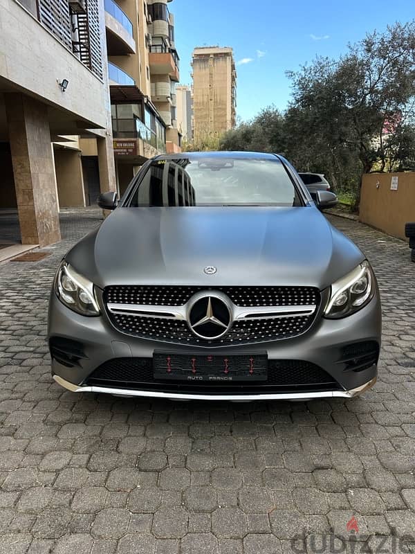 Mercedes GLC 250 coupe AMG-line 4matic 2019 Matt gray on black 0