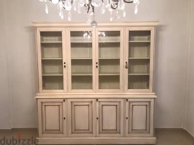 SIDEBOARD & DRESSOIR