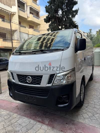 Nissan Van 2015