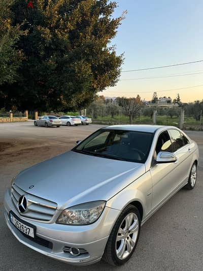 Mercedes-Benz 200 Series 2008 4cylinder