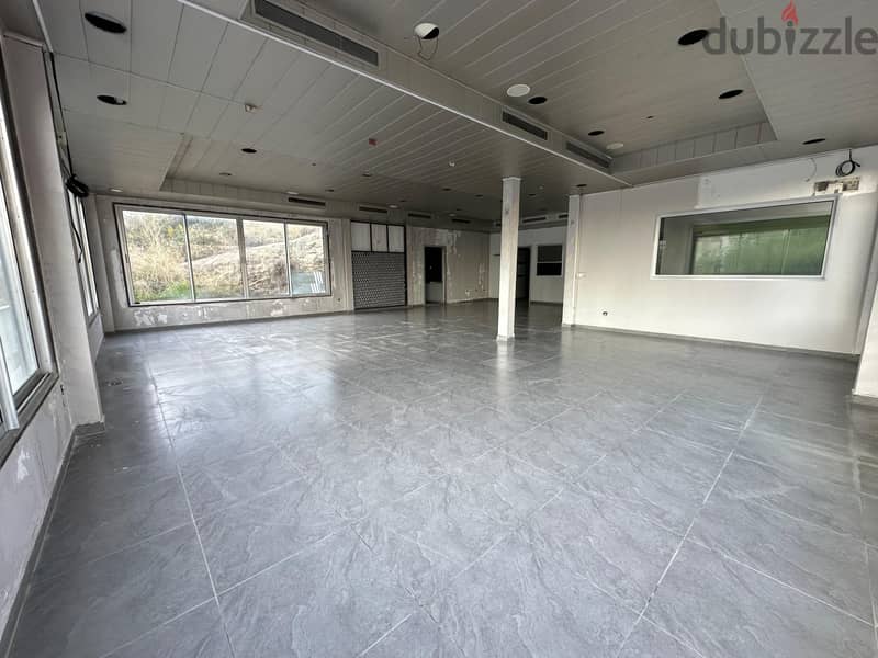 RWB268EA - Showroom for rent in Tabarja 0