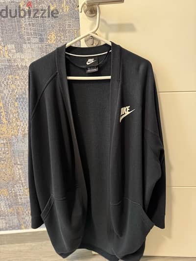 nike cardigan authentic size m