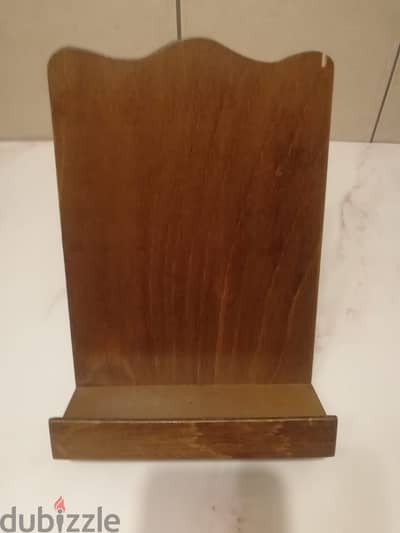 Wooden Book stand 25*17 cm