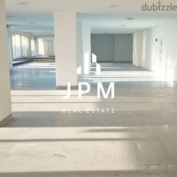 SHOWROOM FOR RENT - MANSOURIEH  - PRIME LOCATION 0