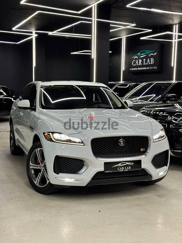 Jaguar F-Pace 2017 0