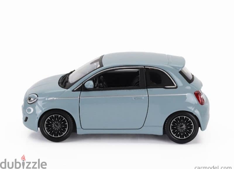 Fiat 500e 2021 diecast car model 1:24 1