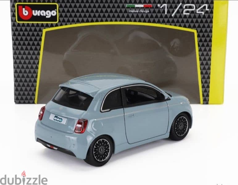 Fiat 500e 2021 diecast car model 1:24 4