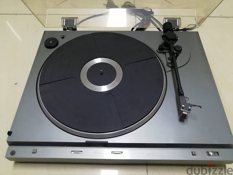 Benytone M2600P belt drive turntable working but need new needle 5