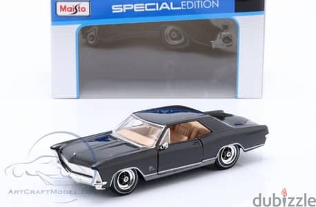 Buick Riviera 1965 diecast car model 1:24