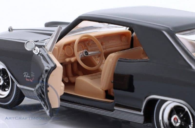 Buick Riviera 1965 diecast car model 1:24 5