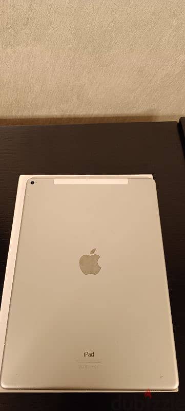 ipad pro 1st gen like new 1