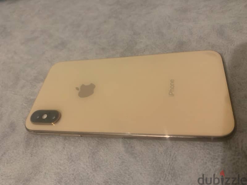 iphone XS gold Super clean 0