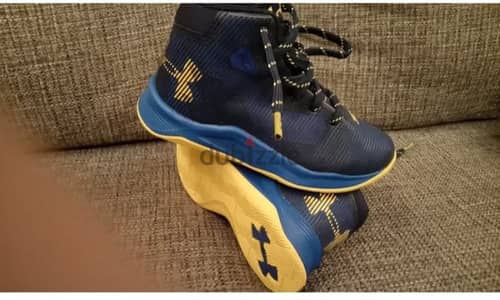 under armour , new, size 29.5