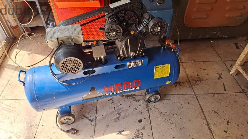 compressor 100 litres.  used only 20 days. 0