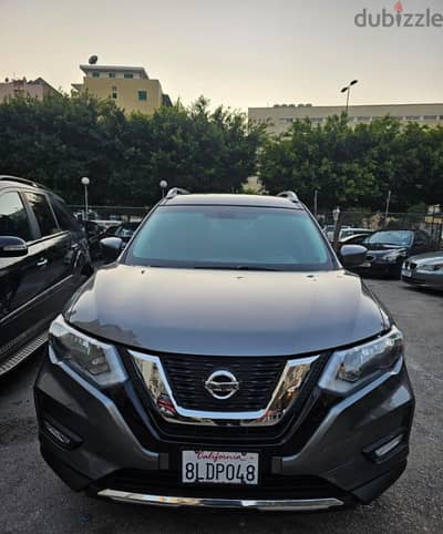 Nissan Rogue 2017 4x4 LOOK 2020 LOW MILEAGEتسجيل عل قديم 03799495