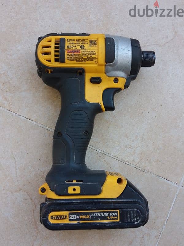 DeWalt DCF885 20V Max Impact Driver (Tool only) 1