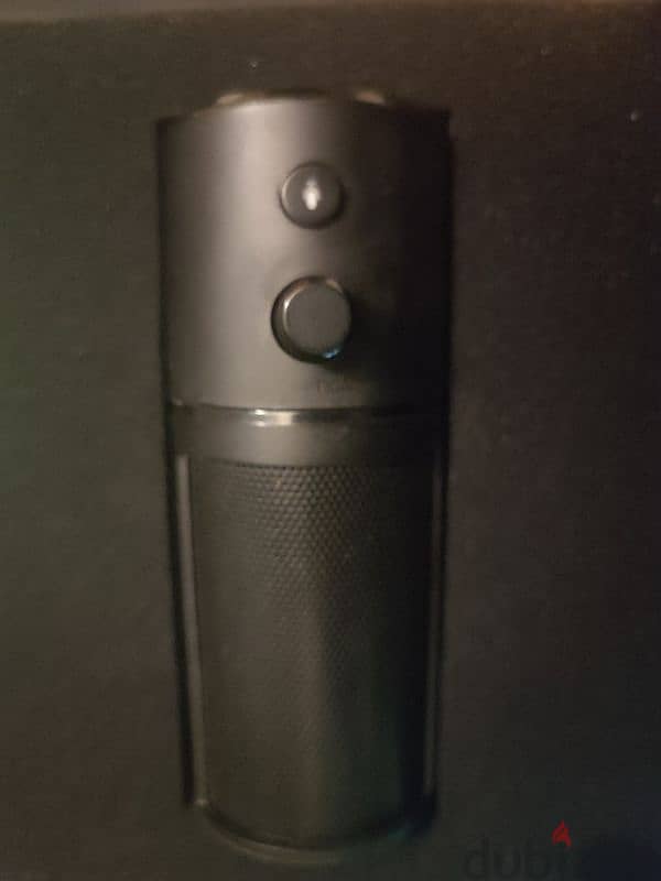 Razer Seiren X Gaming Microphone 4