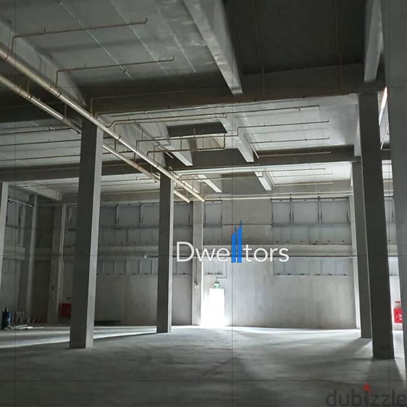 Warehouse for rent in NAHR EL MOT - 650 MT2 - 5.5 MT Height 0