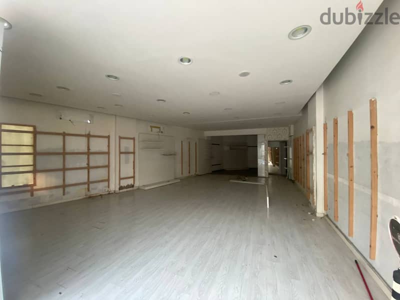 Zouk Mosbeh, prime location/ Shop for rent -زوق مصبح / محل للإيجار 0