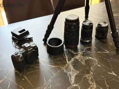 Canon R8 + 3 lenses including Macro 100mm + Tripod LIKE NEW!!