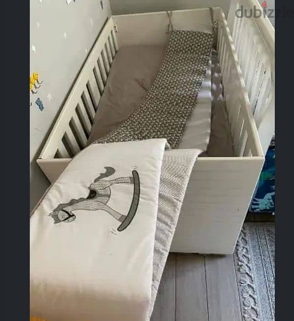 baby crib with mattress and cover 0