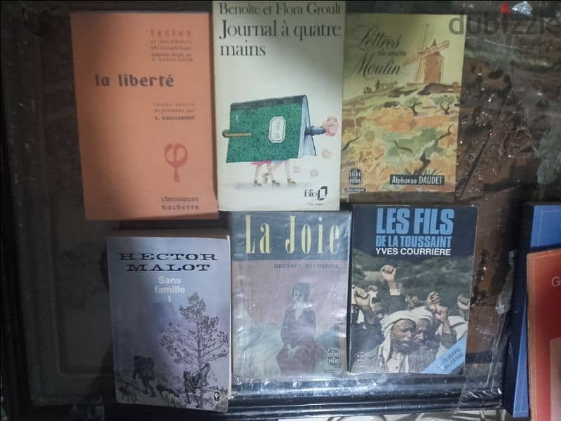 Special offer: pick 5 books for only 5$  whatsapp  for more photos 10