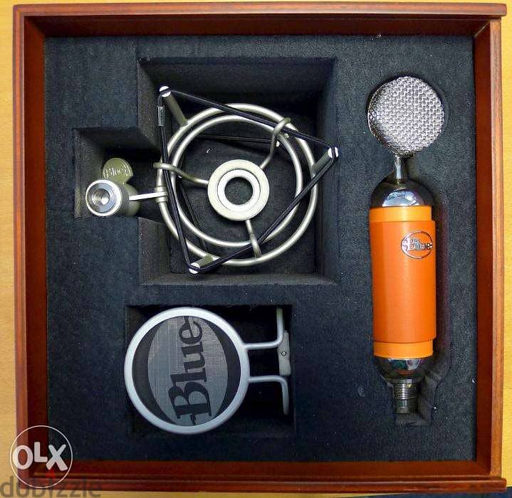 Blue Mic Spark Microphone , professional cardioid condenser Mic Studio 1