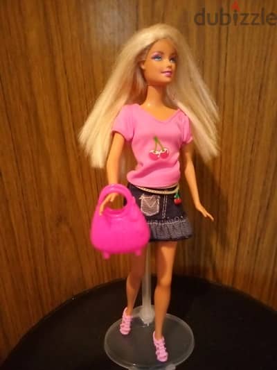 Barbie Mattel wearing As new doll bend legs+Shoes+Bag=24