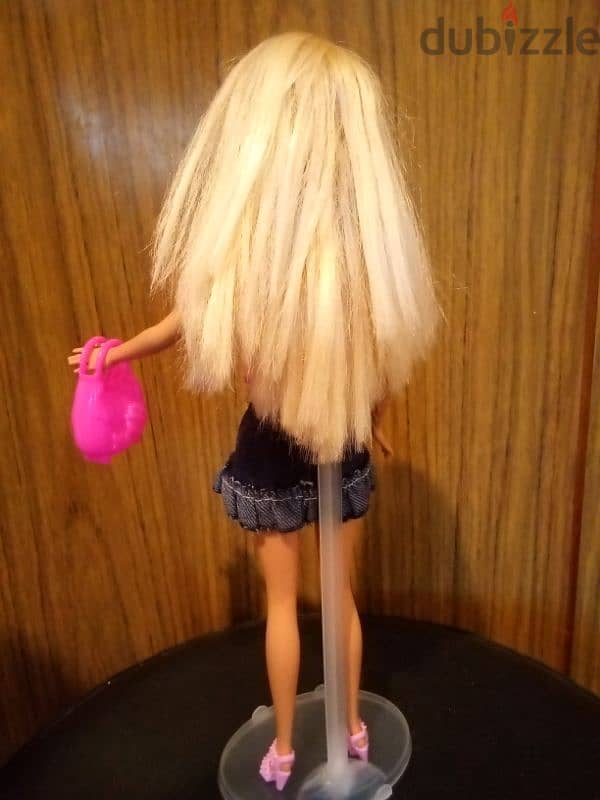 Barbie Mattel wearing As new doll bend legs+Shoes+Bag=24 4