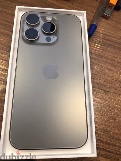 iphone 15 pro used 0 scratch