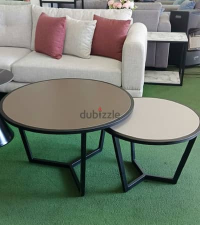 Center table. طقم طاولات