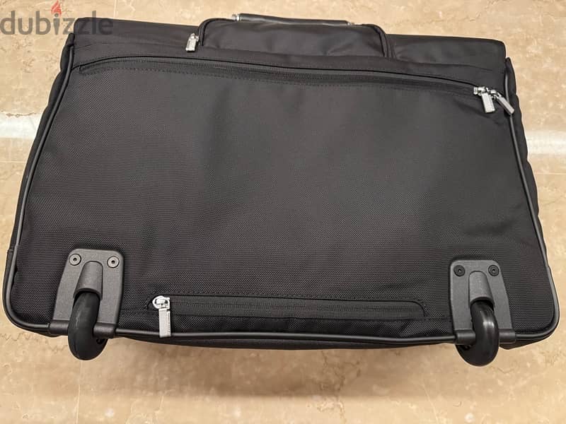 Porsche Design Roadster 4.0 Garment Bag Trolley 1