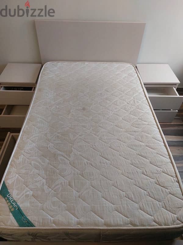 single bed (Without mattress) 1