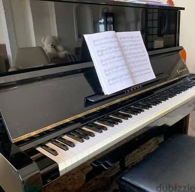 piano Yamaha U1 used like new 3pedal tuning warranty