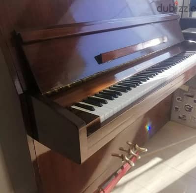 piano Germany very good condition Amazing price