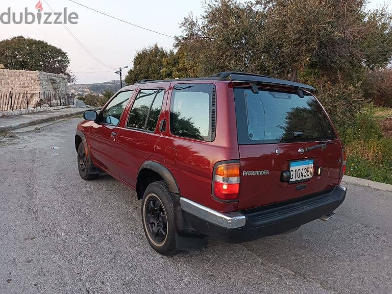 Nissan Pathfinder 1998 0