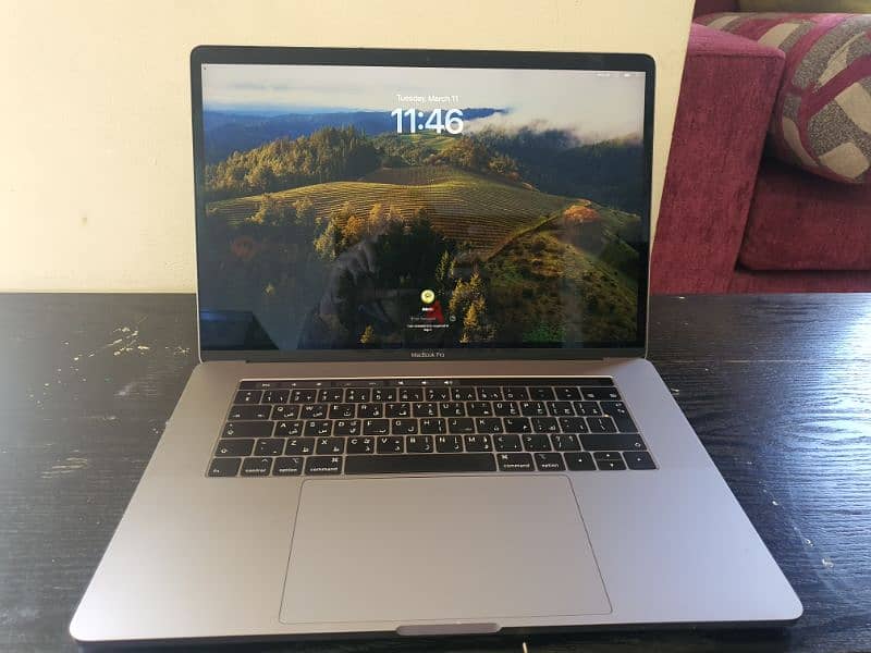 Apple MacBook Pro "Core i9" 2.9 15" Touch/2018 0