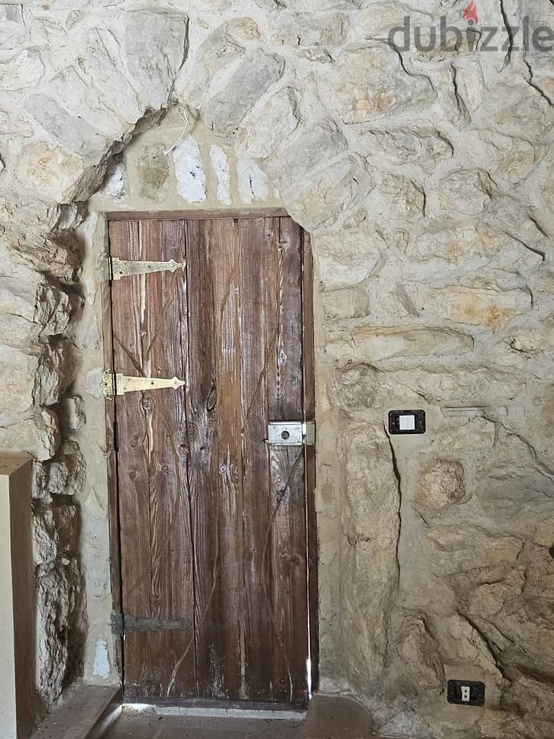 Land with a Stone House for sale in Batroun - أرض مع منزل حجري للبيع ف 4