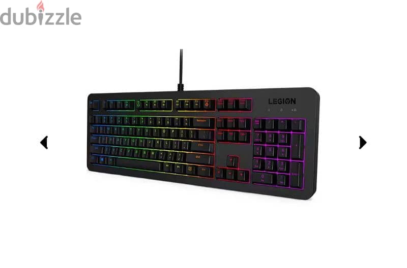 gaming set- screen-keyboard-heaset-mouse 3