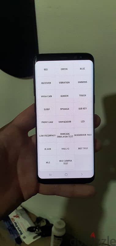 s8 Samsung  مع شارج اورجينال الحاله جيدة