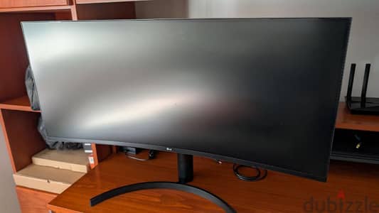 LG 35" Curved UltraWide QHD HDR Monitor for SALE