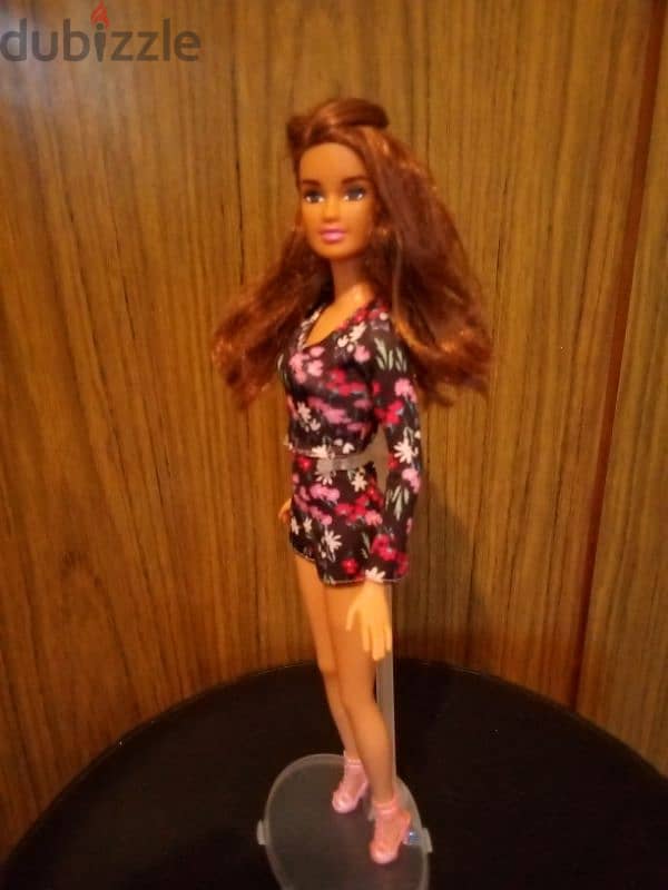 Barbie Brunette Mattel2000 wearing rare doll has bending legs+shoes=24 5