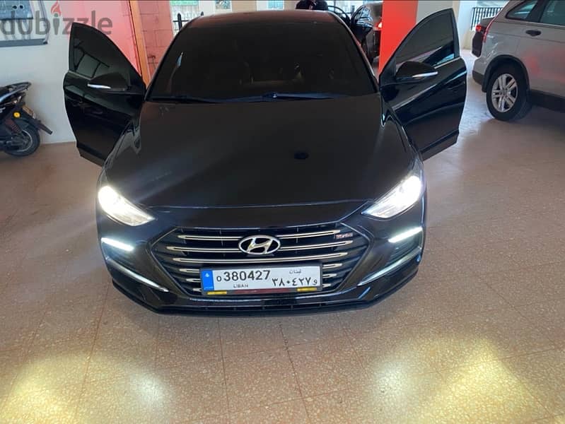 Hyundai Elantra 2018 0