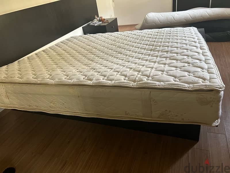 fap mattress in bedroom 1