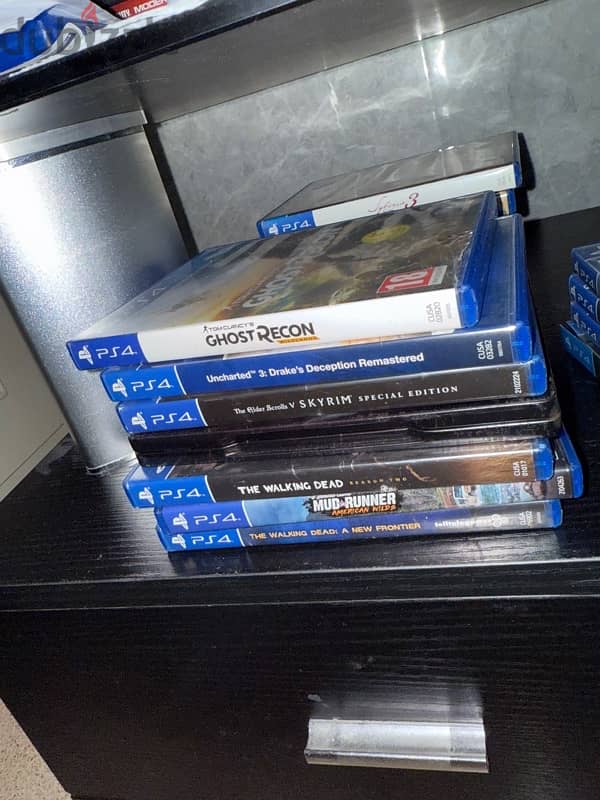 ps4-5 games for sale or trade each game has a price 9