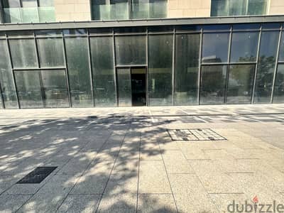 Showroom for Rent in Downtown- Prime Locationصالة عرض للايجار