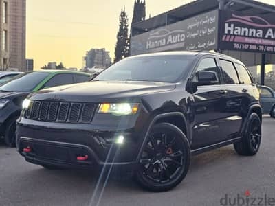 Jeep Grand Cherokee 2017 TRAILHAWK BLACK ON BLACK Ajnabi TOP CAR !!!